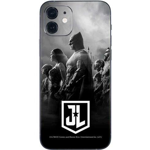 The Justice League (2017) Profile Characters Poster iPhone 12 Skin