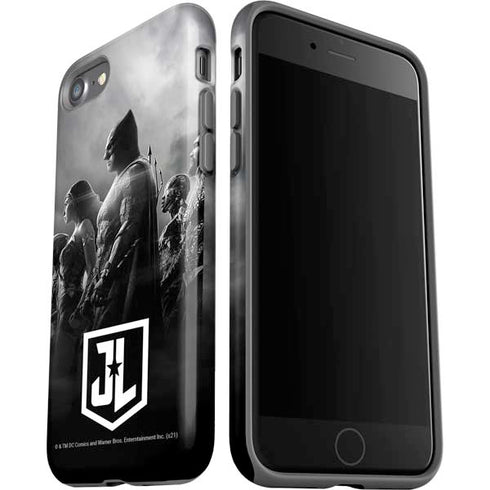 The Justice League (2017) Profile Characters Poster iPhone SE (2nd & 3rd Gen) Pro Case