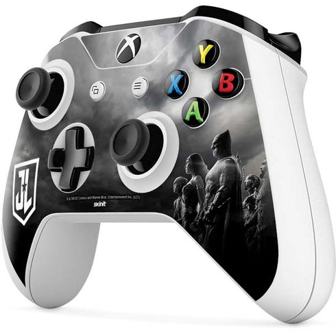 The Justice League (2017) Profile Characters Poster Xbox One S All-Digital Edition Bundle Skin