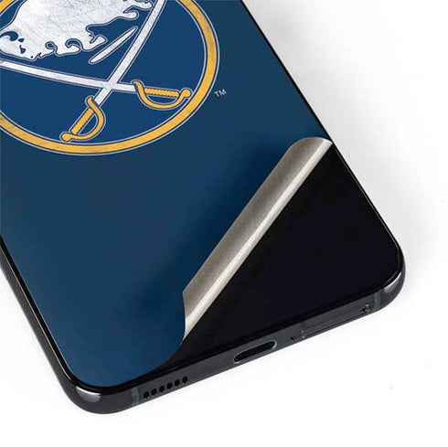 NHL Buffalo Sabres Distressed Galaxy S22 Skin