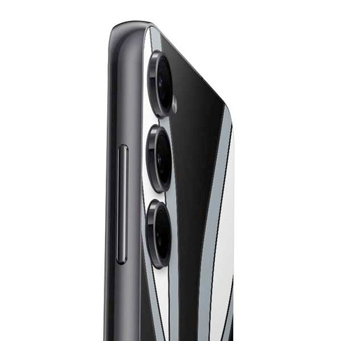 Looney Tunes Bugs Bunny Galaxy A14 5G Skin