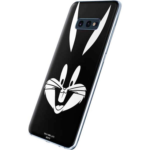Looney Tunes Bugs Bunny Plain Black and White Galaxy S10e Skin