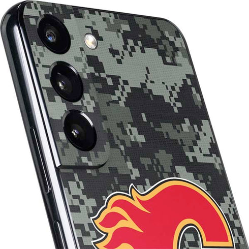 NHL Calgary Flames Camo Galaxy S22 Plus Skin