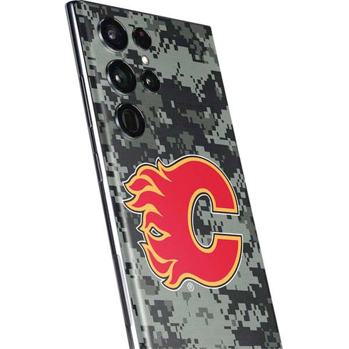 NHL Calgary Flames Camo Galaxy S22 Ultra Skin