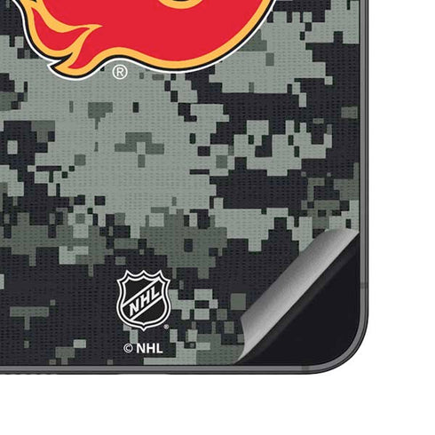 NHL Calgary Flames Camo Galaxy S23 FE Skin