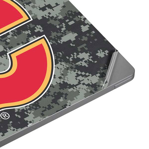 NHL Calgary Flames Camo Universal Laptop 18in (14.6 x 10.6in) Skin