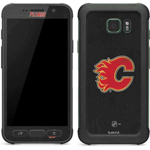 NHL Calgary Flames Distressed Galaxy S7 Active Skin