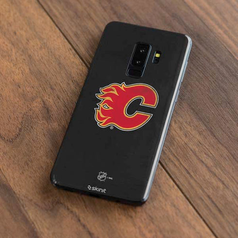 NHL Calgary Flames Distressed Galaxy S9 Plus Skin