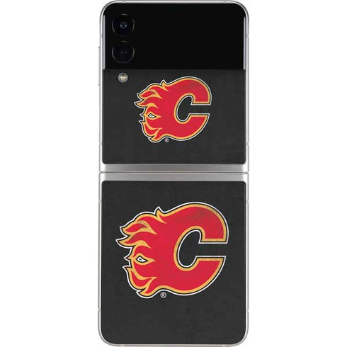 NHL Calgary Flames Distressed Galaxy Z Flip4 5G Skin