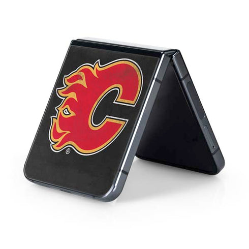 NHL Calgary Flames Distressed Galaxy Z Flip5 5G Skin