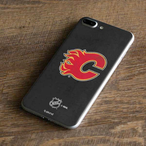 NHL Calgary Flames Distressed iPhone 7 Plus Skin