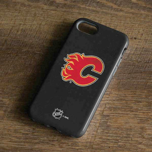 NHL Calgary Flames Distressed iPhone 8 Pro Case