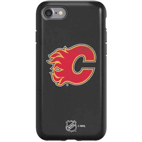 NHL Calgary Flames Distressed iPhone SE (2nd & 3rd Gen) Pro Case