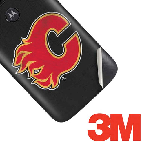 NHL Calgary Flames Distressed Moto E5 Play Skin