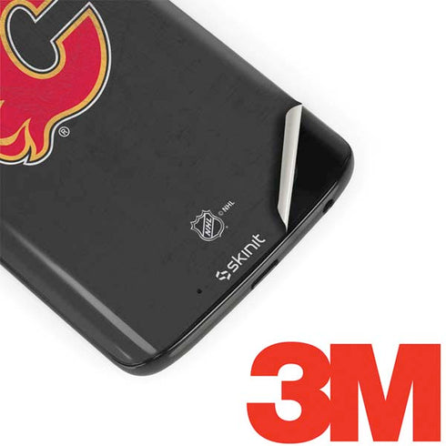 NHL Calgary Flames Distressed Moto G6 Skin