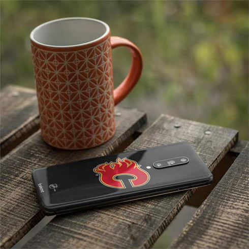 NHL Calgary Flames Distressed OnePlus 7 Pro Skin
