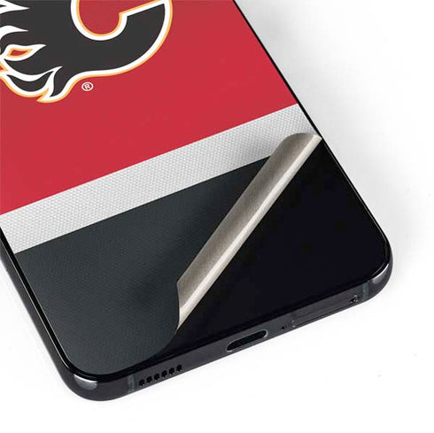 NHL Calgary Flames Jersey Galaxy S22 Plus Skin