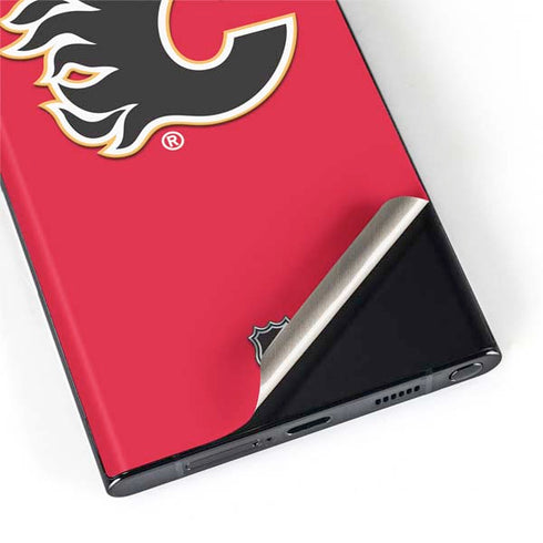 NHL Calgary Flames Solid Background Galaxy S22 Ultra Skin