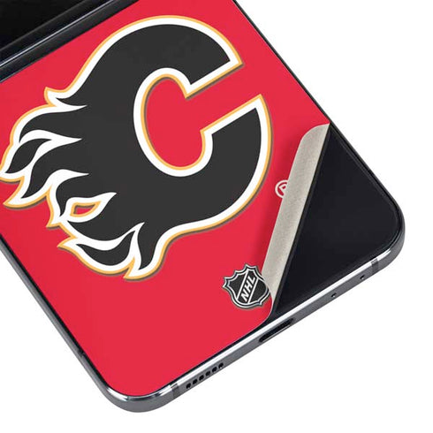 NHL Calgary Flames Solid Background Galaxy Z Flip5 5G Skin