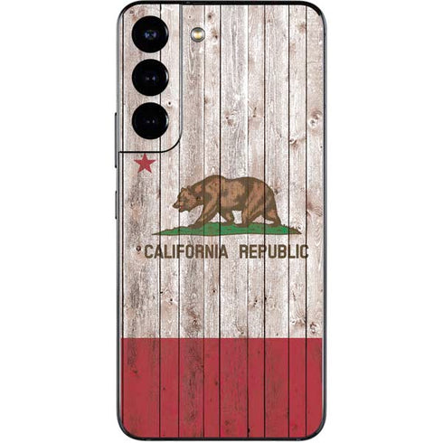 California Flag Dark Wood Galaxy S22 Skin
