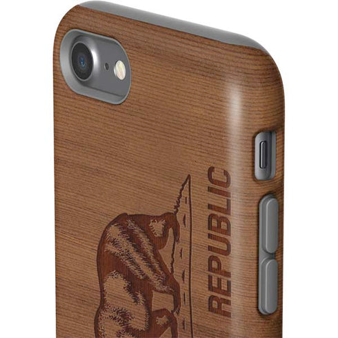California Wood Flag iPhone SE (2nd & 3rd Gen) Pro Case