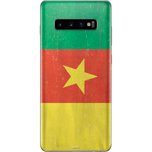 Cameroon Flag Distressed Galaxy S10 Plus Skin