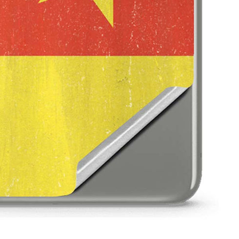 Cameroon Flag Distressed Google Pixel 8 Skin