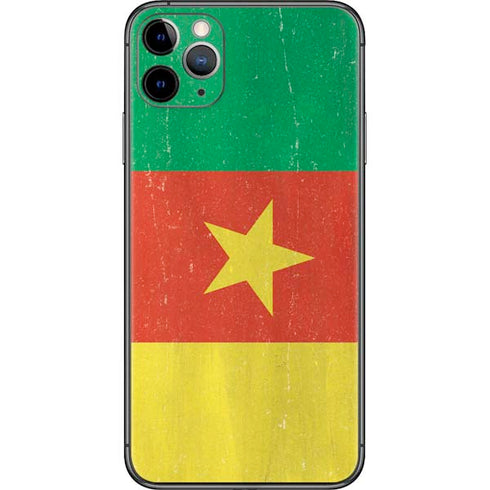 Cameroon Flag Distressed iPhone 11 Pro Max Skin
