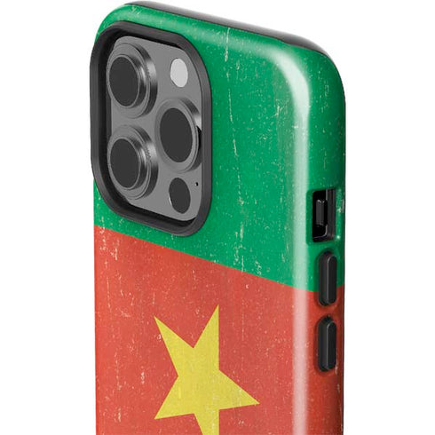 Cameroon Flag Distressed iPhone 14 Pro Impact Case