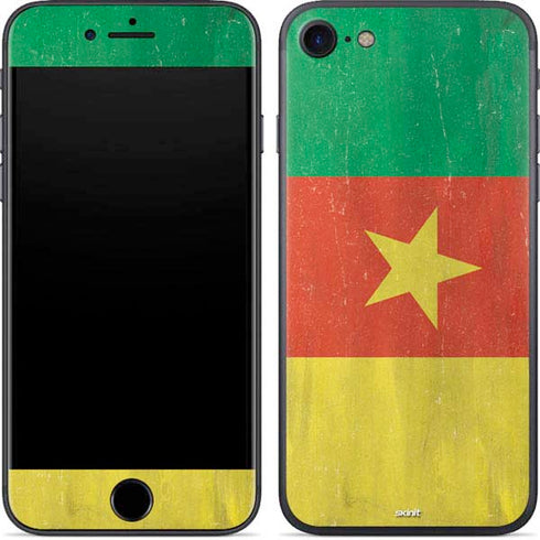 Cameroon Flag Distressed iPhone 8 Skin