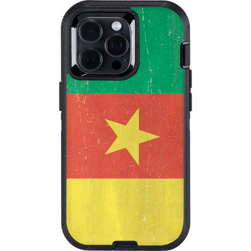 Cameroon Flag Distressed Otterbox Defender iPhone Skin