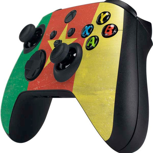 Cameroon Flag Distressed Xbox Series X Controller Skin