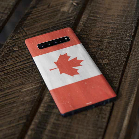 Canada Flag Distressed Galaxy S10 Skin
