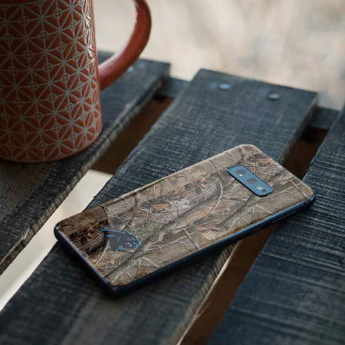 NFL Carolina Panthers Realtree AP Camo Galaxy S10e Skin