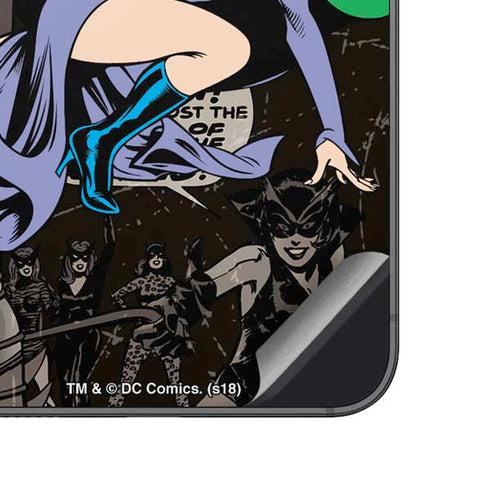DC Comics Catwoman Vintage Action Pose Pattern Galaxy A14 5G Skin