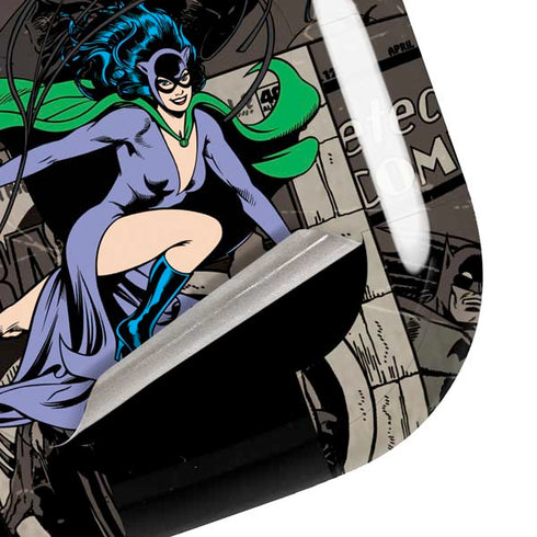 DC Comics Catwoman Vintage Action Pose Pattern Galaxy Buds Pro Skin