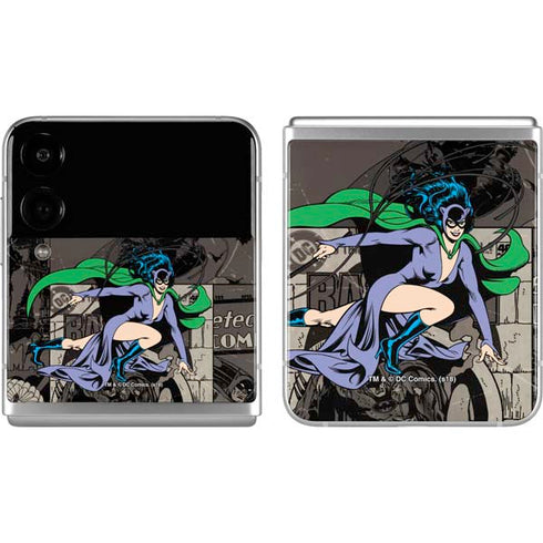 DC Comics Catwoman Vintage Action Pose Pattern Galaxy Z Flip4 5G Skin