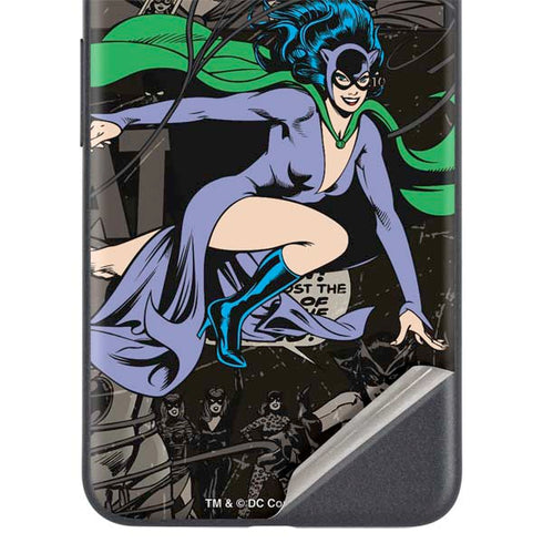 DC Comics Catwoman Vintage Action Pose Pattern Google Pixel 5a Skin