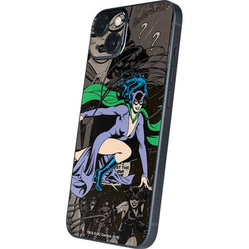 DC Comics Catwoman Vintage Action Pose Pattern iPhone 15 Plus Skin