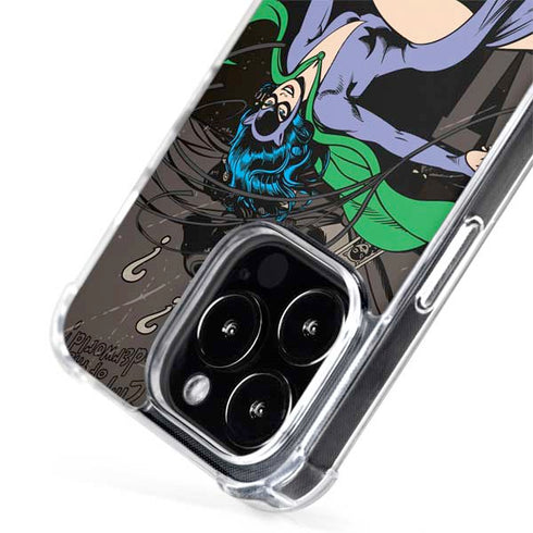 DC Comics Catwoman Vintage Action Pose Pattern iPhone 14 Pro Max MagSafe Case