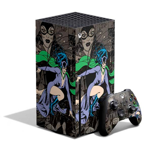 DC Comics Catwoman Vintage Action Pose Pattern Xbox Series X Bundle Skin