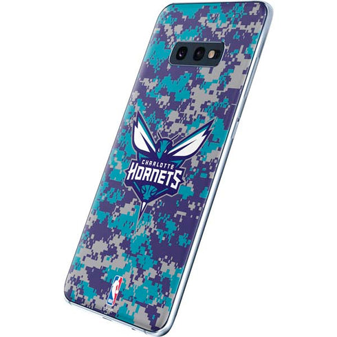 NBA Charlotte Hornets Digi Camo Galaxy S10e Skin