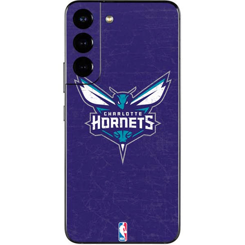 NBA Charlotte Hornets Distressed-Purple Galaxy S22 Skin