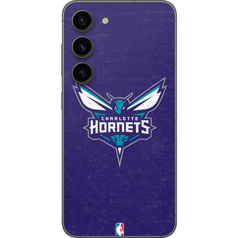 NBA Charlotte Hornets Distressed-Purple Galaxy S23 Skin