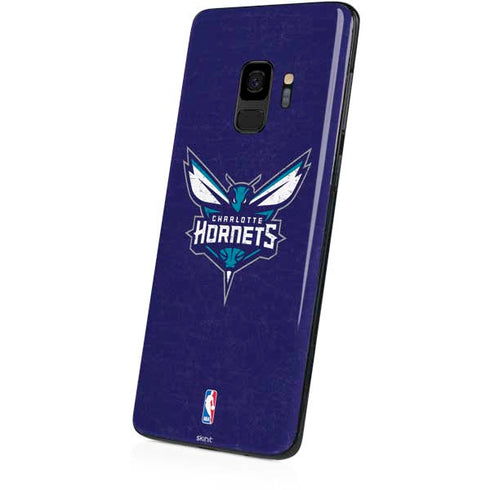NBA Charlotte Hornets Distressed-Purple Galaxy S9 Skin
