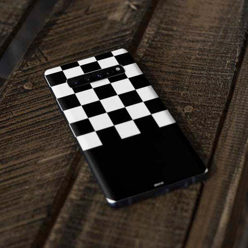 Checkerboard Split Galaxy S10 Skin