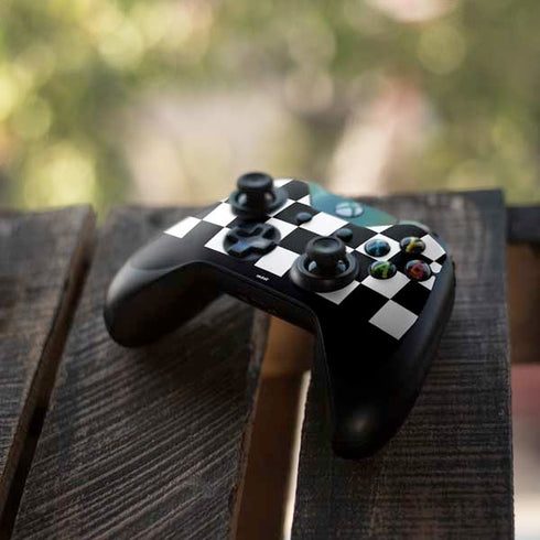 Checkerboard Split Xbox One Controller Skin