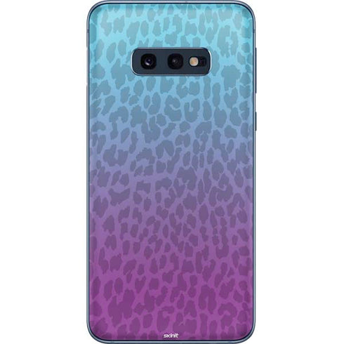 Cheetah Print Purple and Blue Galaxy S10e Skin