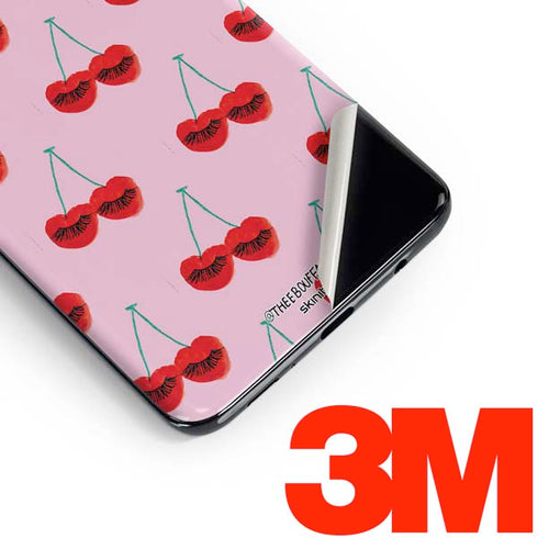 Bouffants and Broken Hearts Cherry Lash Galaxy S10e Skin