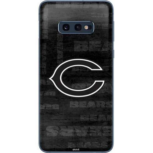 NFL Chicago Bears Black & White Galaxy S10e Skin